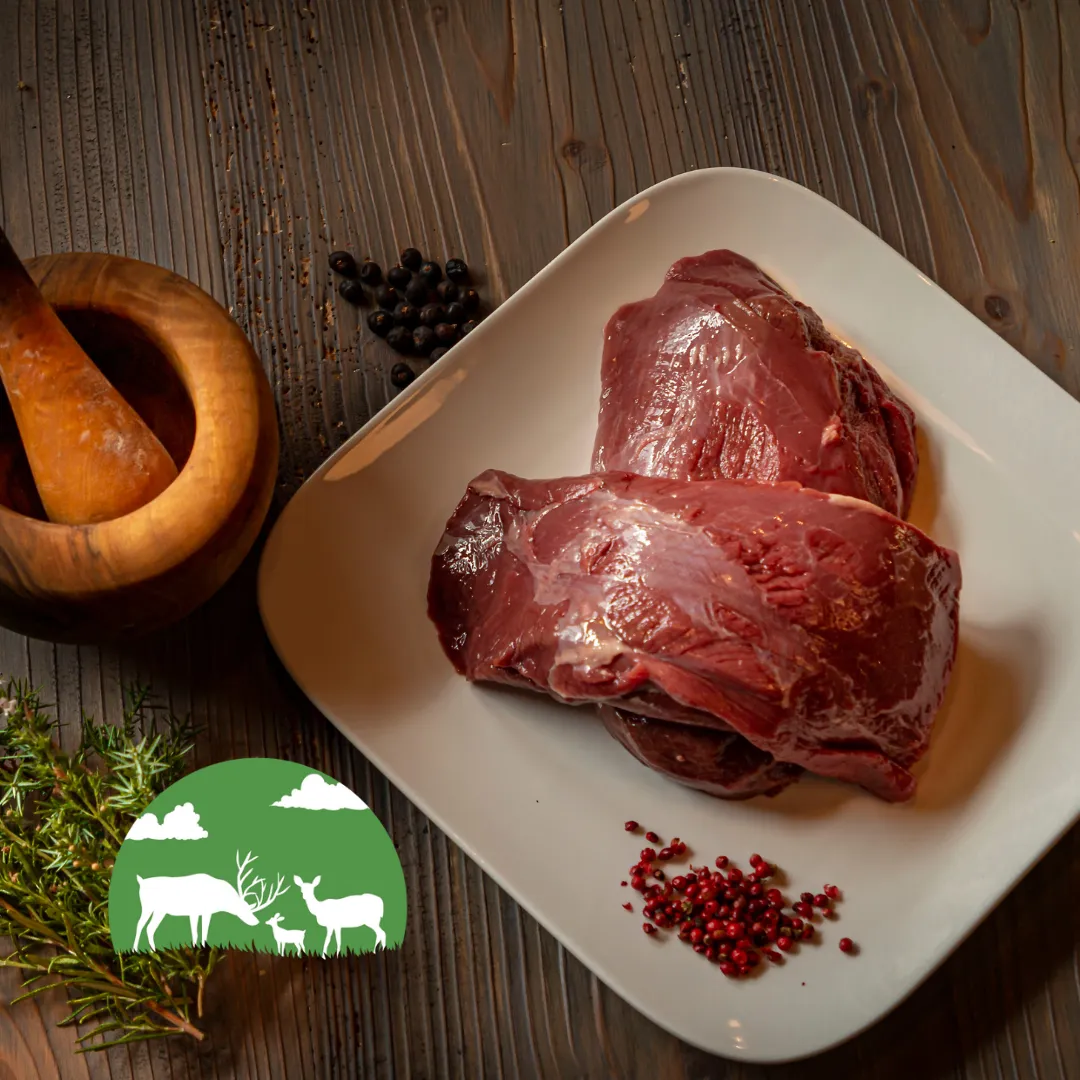 Venison fillet with herbs and peppercorns